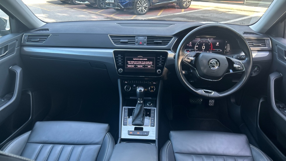 Skoda Superb 1.5 TSI SE Technology 5dr DSG Petrol Hatchback - Image 9