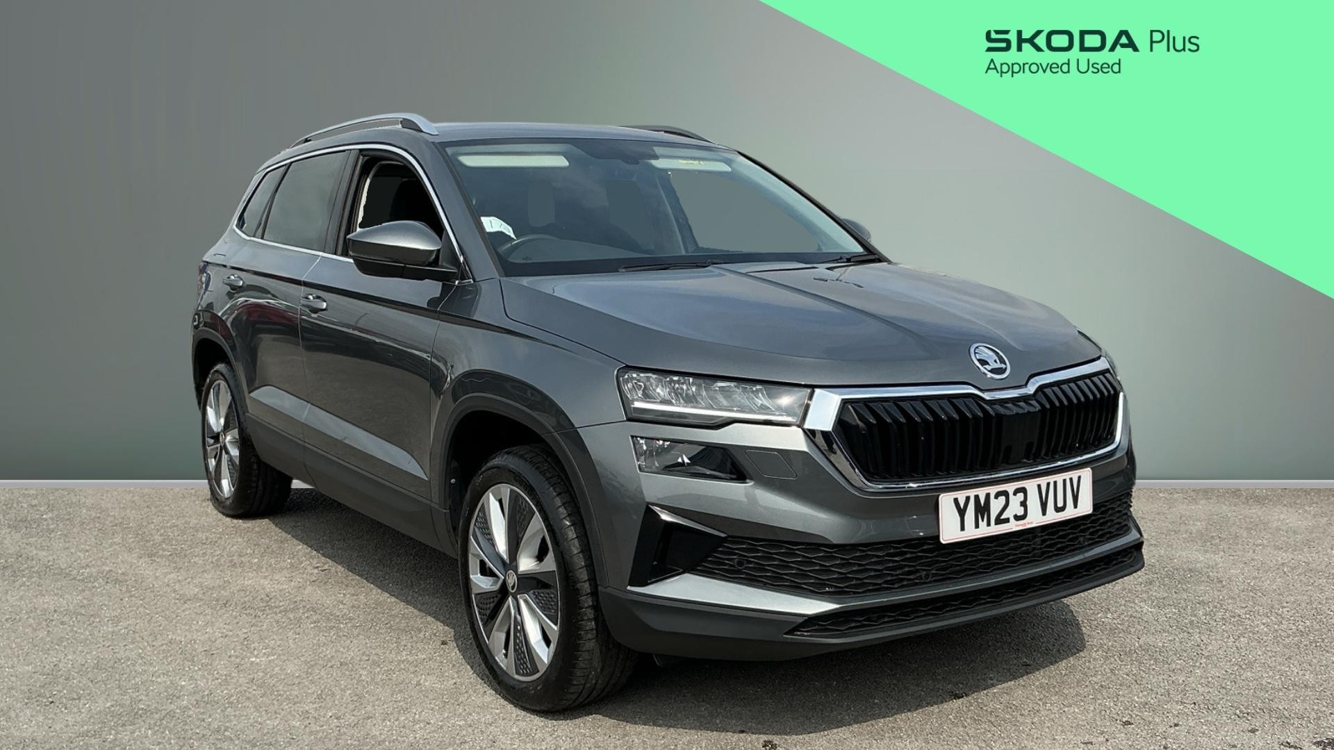 Skoda Karoq listing photo