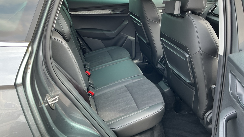 Skoda Karoq 1.5 TSI SE L 5dr DSG Petrol Estate - Image 21