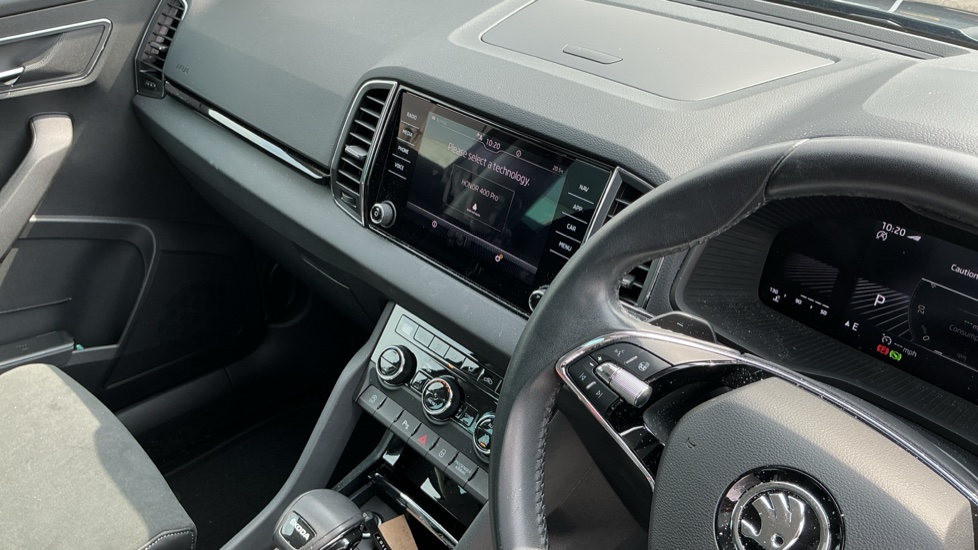 Skoda Karoq 1.5 TSI SE L 5dr DSG Petrol Estate - Image 37