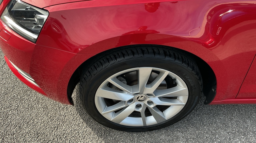 Skoda Octavia 1.5 TSI SE L 5dr DSG Petrol Hatchback - Image 30