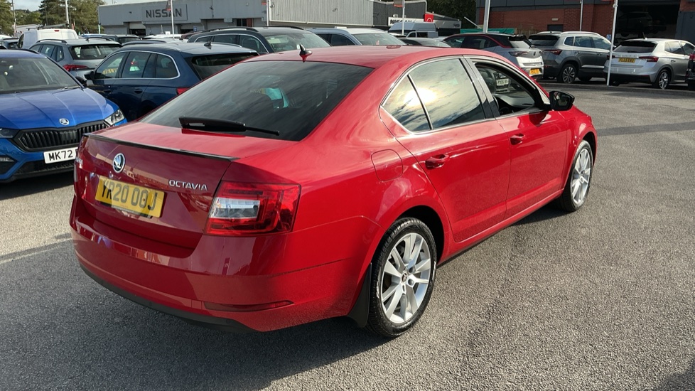 Skoda Octavia 1.5 TSI SE L 5dr DSG Petrol Hatchback - Image 35