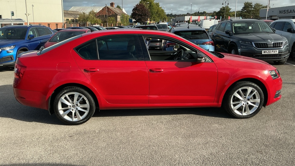 Skoda Octavia 1.5 TSI SE L 5dr DSG Petrol Hatchback - Image 36