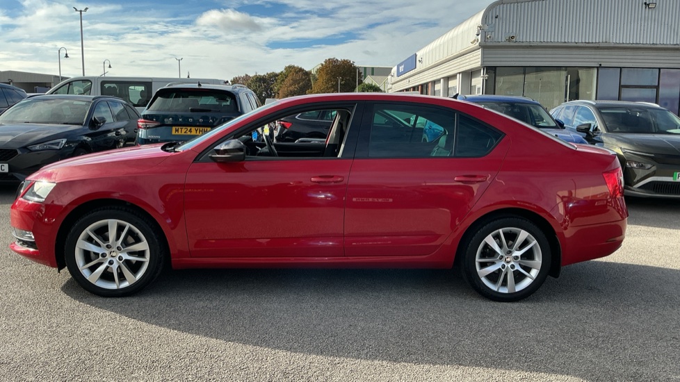 Skoda Octavia 1.5 TSI SE L 5dr DSG Petrol Hatchback - Image 41