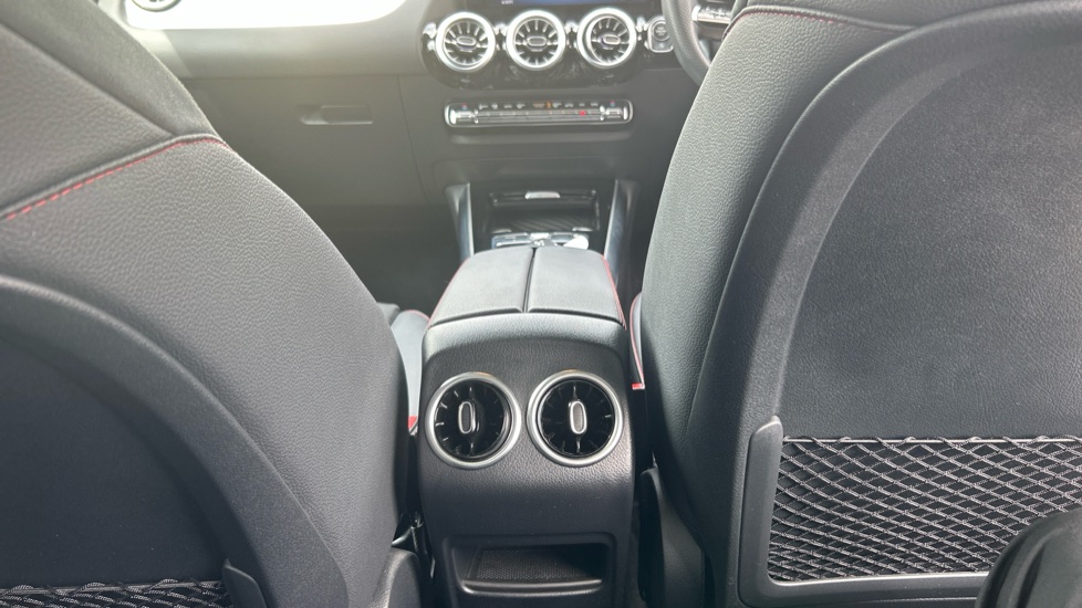 Mercedes-Benz GLA 200 AMG Line Premium Plus 5dr Auto Petrol Hatchback - Image 33
