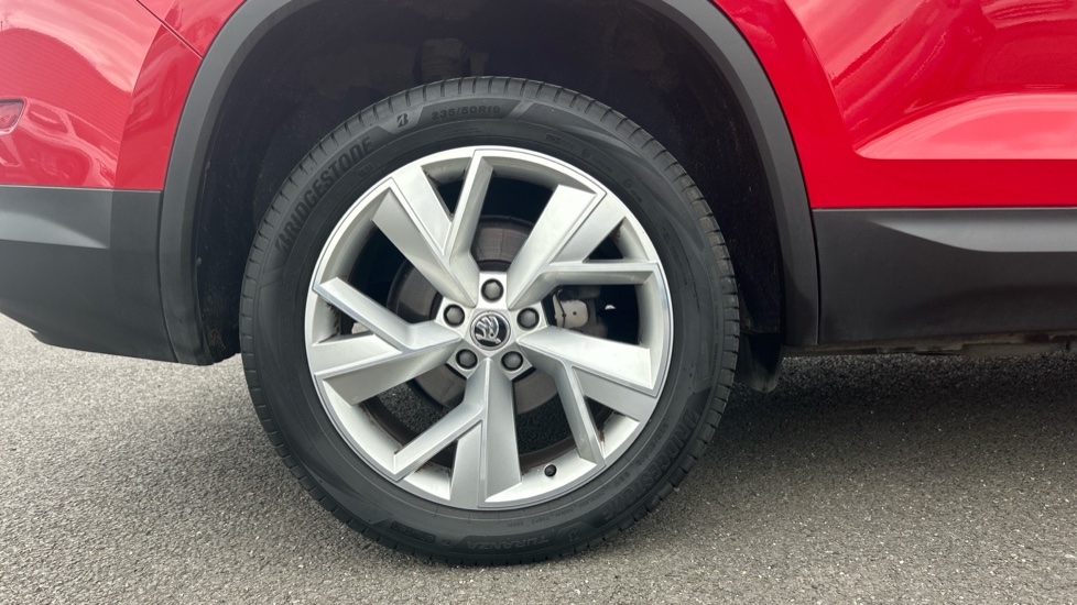 Skoda Kodiaq 2.0 TDI Edition 4x4 5dr DSG [7 Seat] Diesel Estate - Image 7