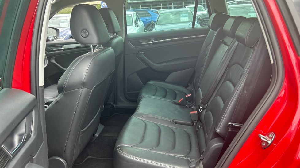 Skoda Kodiaq 2.0 TDI Edition 4x4 5dr DSG [7 Seat] Diesel Estate - Image 16