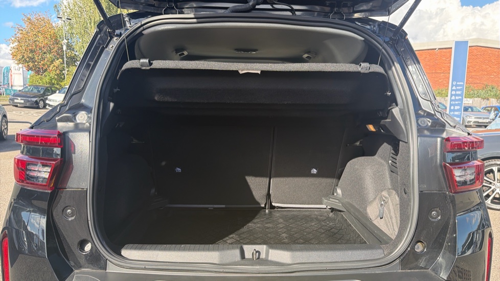 Vauxhall Frontera 1.2 Hybrid [110] Ultimate 5dr e-DCT6 Petrol Estate - Image 4