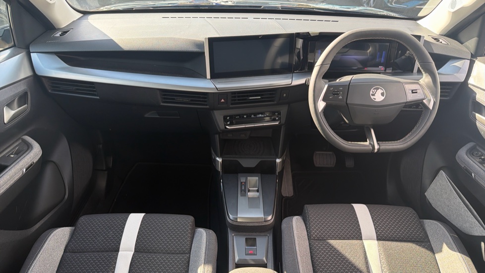 Vauxhall Frontera 1.2 Hybrid [110] Ultimate 5dr e-DCT6 Petrol Estate - Image 10