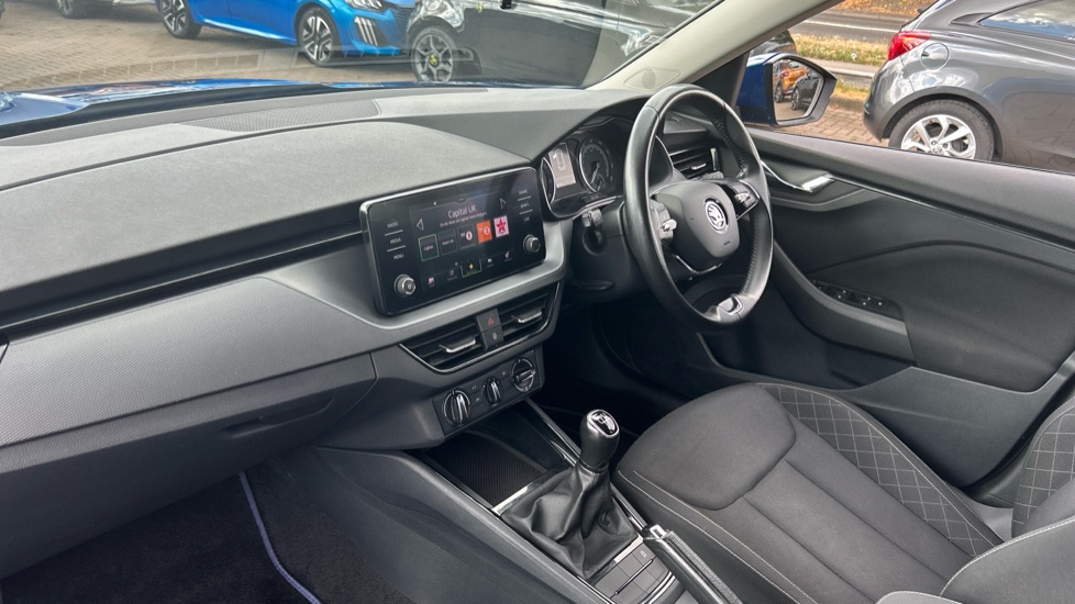Skoda Kamiq 1.0 TSI 95 SE 5dr Petrol Hatchback - Image 9