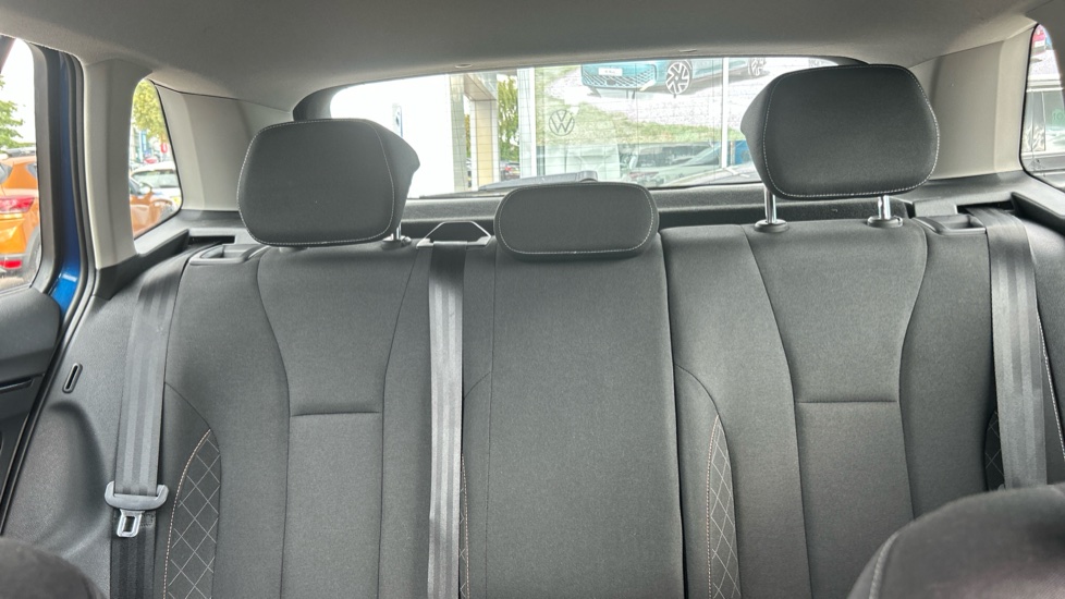 Skoda Kamiq 1.0 TSI 95 SE 5dr Petrol Hatchback - Image 15