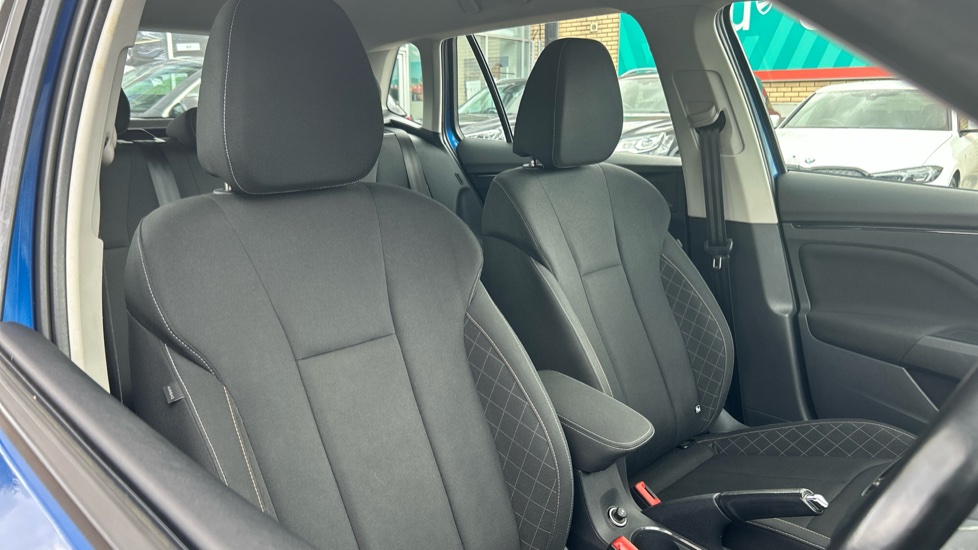 Skoda Kamiq 1.0 TSI 95 SE 5dr Petrol Hatchback - Image 28