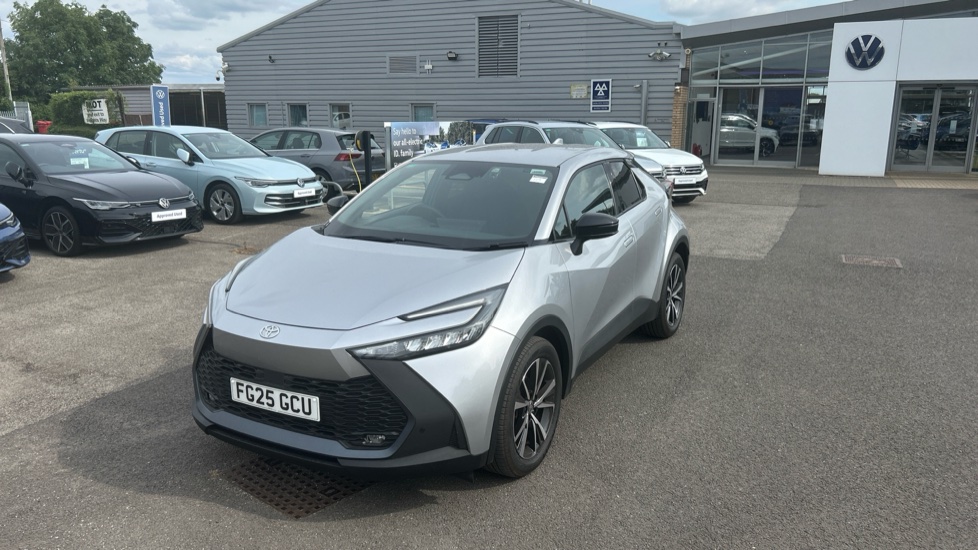 Toyota C-HR 1.8 Hybrid Design 5dr CVT Hybrid Hatchback - Image 22
