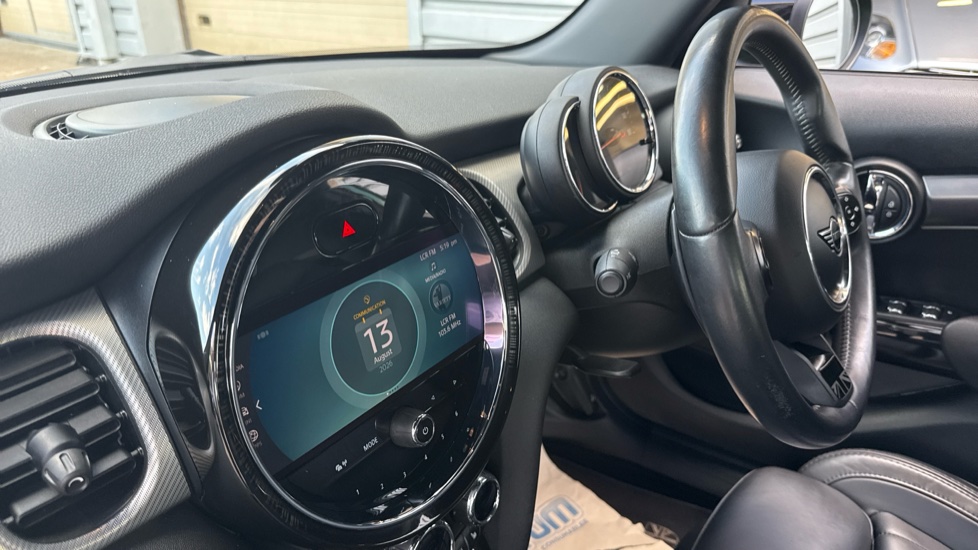 MINI Hatchback 2.0 Cooper S Exclusive 5dr Auto Petrol Hatchback - Image 14