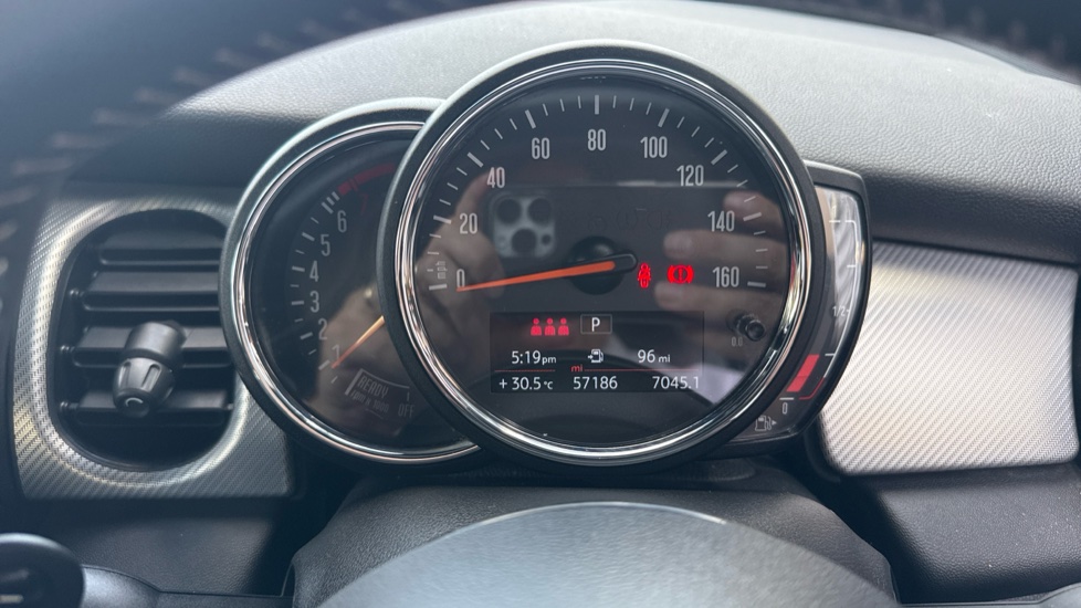 MINI Hatchback 2.0 Cooper S Exclusive 5dr Auto Petrol Hatchback - Image 18