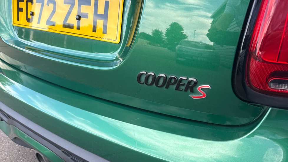 MINI Hatchback 2.0 Cooper S Exclusive 5dr Auto Petrol Hatchback - Image 50