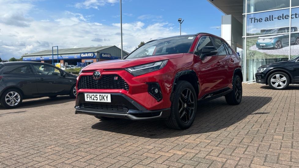 Toyota RAV4 2.5 PHEV GR Sport 5dr CVT Estate - Image 21