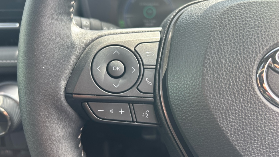 Toyota RAV4 2.5 PHEV GR Sport 5dr CVT Estate - Image 34