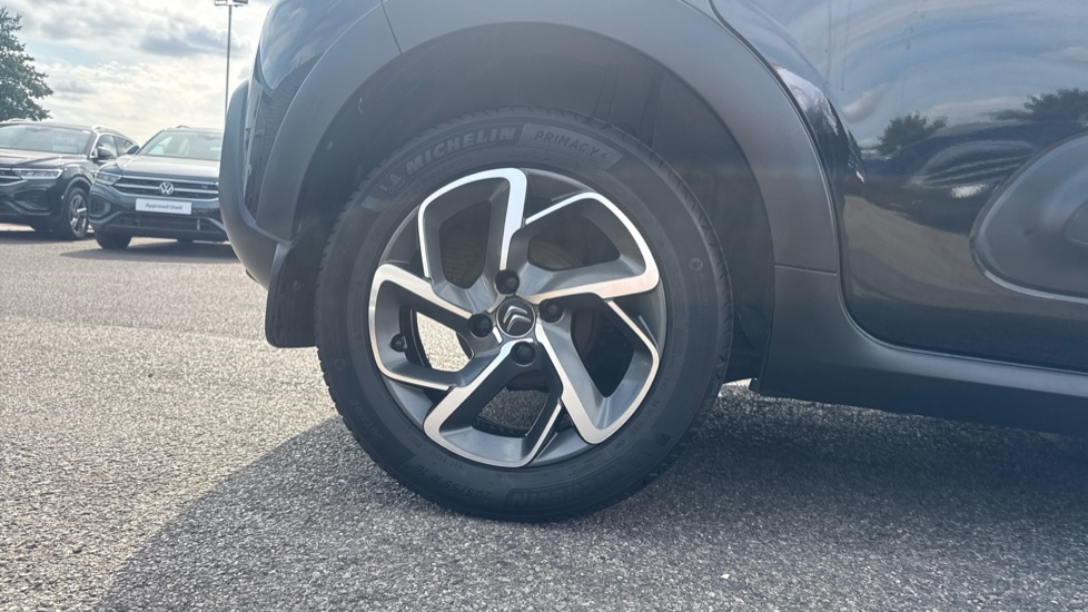 Citroen C3 1.2 PureTech Shine 5dr Petrol Hatchback - Image 7
