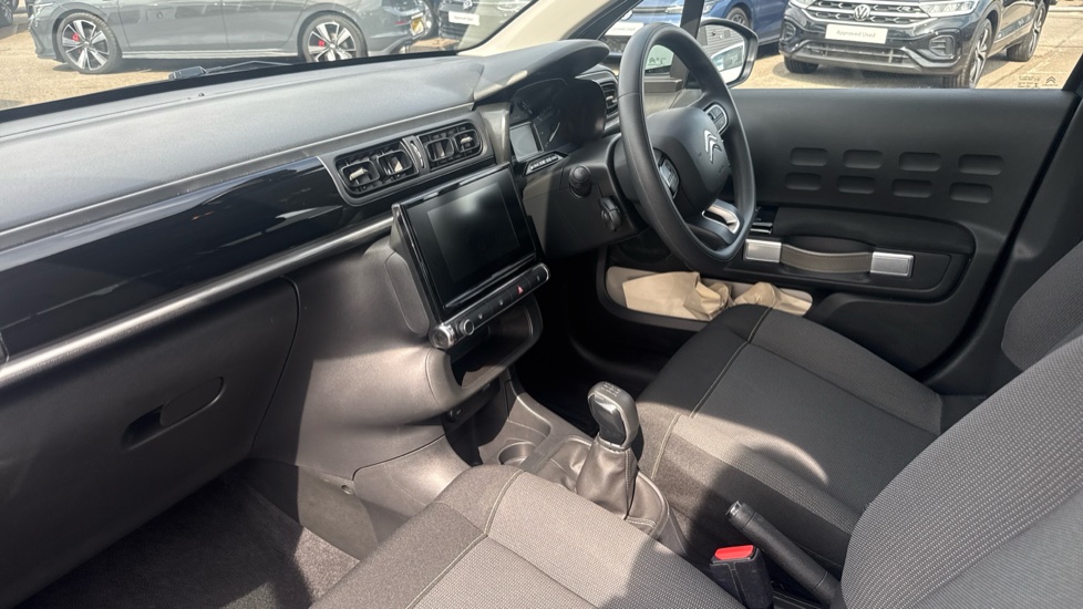 Citroen C3 1.2 PureTech Shine 5dr Petrol Hatchback - Image 9