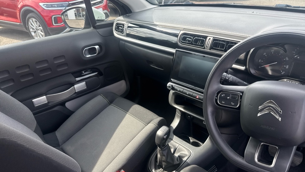 Citroen C3 1.2 PureTech Shine 5dr Petrol Hatchback - Image 14
