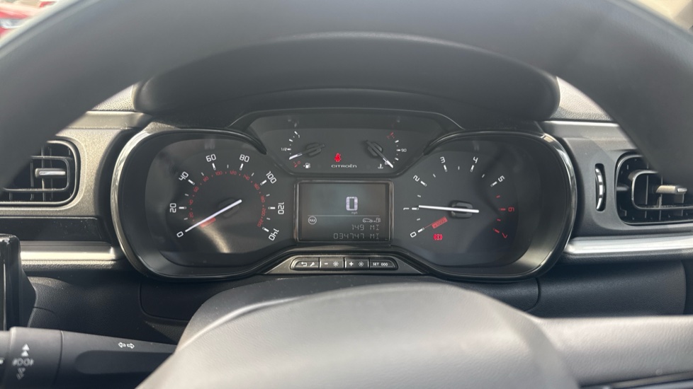 Citroen C3 1.2 PureTech Shine 5dr Petrol Hatchback - Image 28