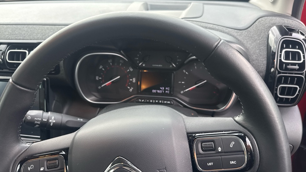 Citroen C3 Aircross 1.2 PureTech 130 Max 5dr EAT6 Petrol Hatchback - Image 18