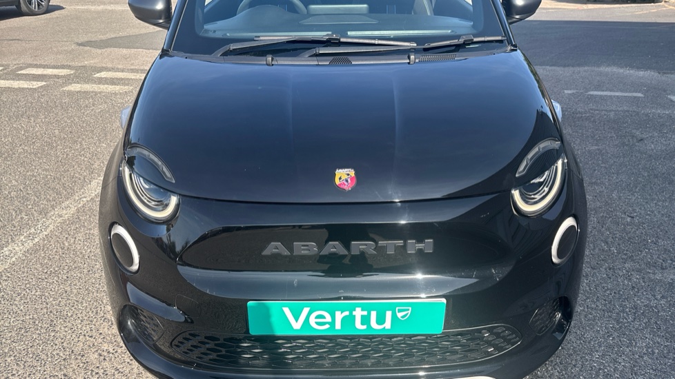 Abarth 500 114kW 42.2kWh 3dr Auto Electric Hatchback - Image 8