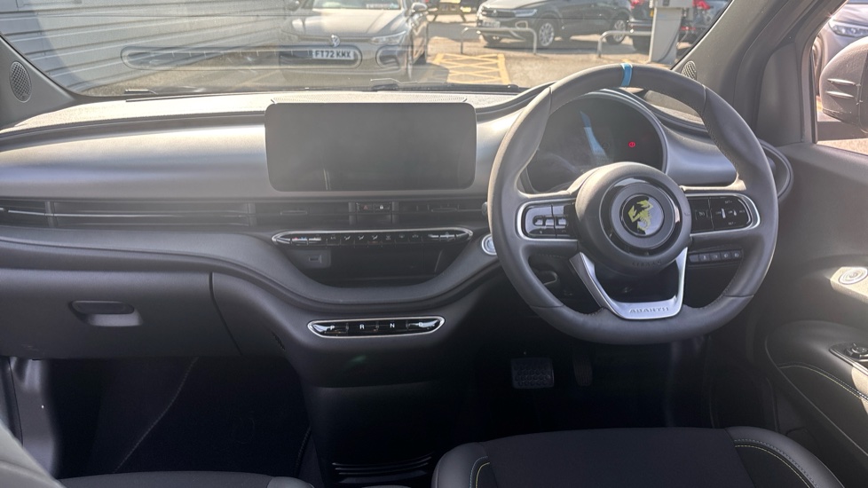 Abarth 500 114kW 42.2kWh 3dr Auto Electric Hatchback - Image 10