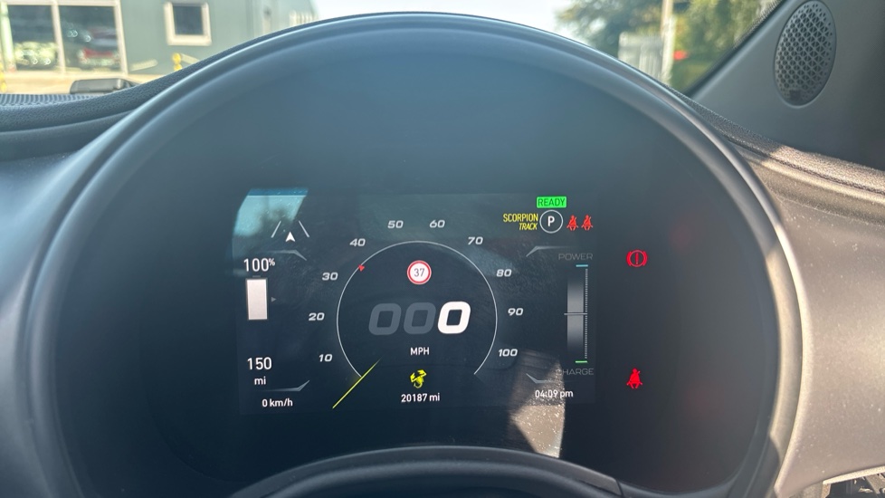 Abarth 500 114kW 42.2kWh 3dr Auto Electric Hatchback - Image 18