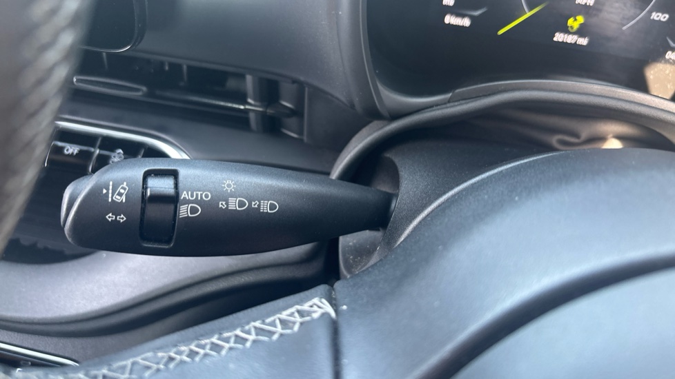 Abarth 500 114kW 42.2kWh 3dr Auto Electric Hatchback - Image 32