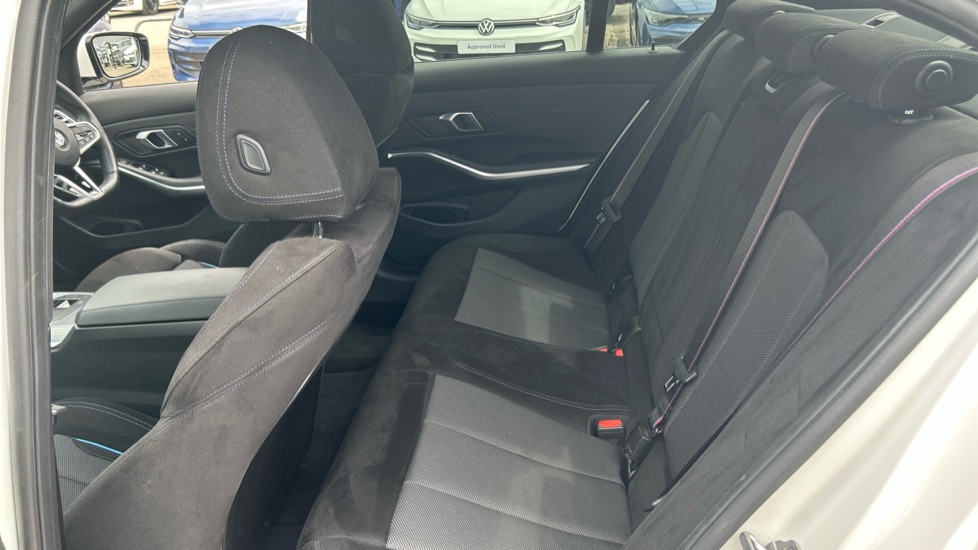 BMW 3 Series 320i M Sport 4dr Step Auto Petrol Saloon - Image 16