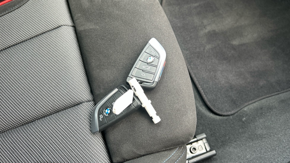 BMW 3 Series 320i M Sport 4dr Step Auto Petrol Saloon - Image 20
