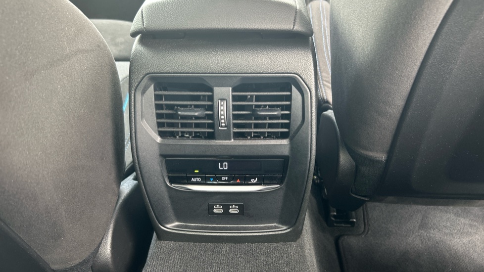 BMW 3 Series 320i M Sport 4dr Step Auto Petrol Saloon - Image 34