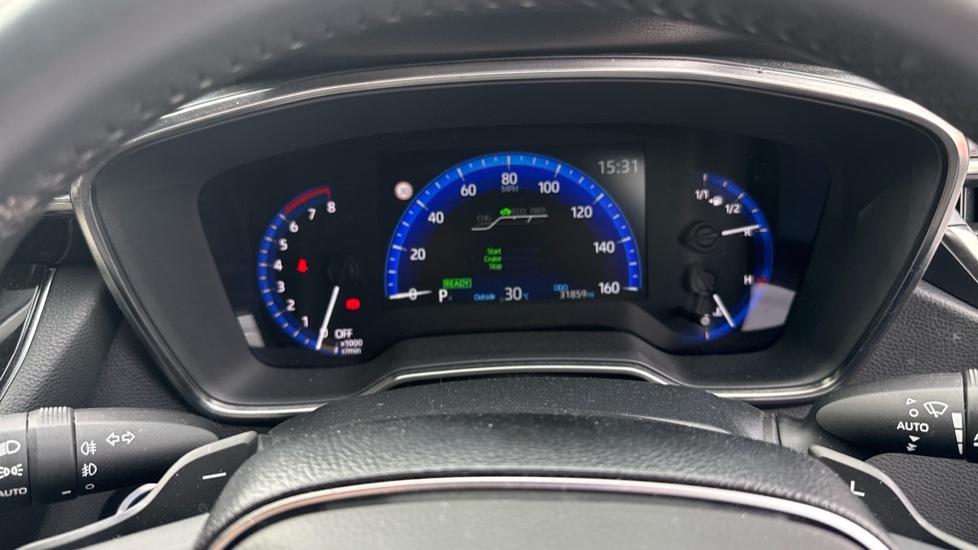 Toyota Corolla 2.0 VVT-i Hybrid Excel 5dr CVT Hybrid Estate - Image 18