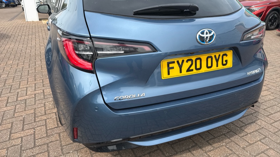 Toyota Corolla 2.0 VVT-i Hybrid Excel 5dr CVT Hybrid Estate - Image 26