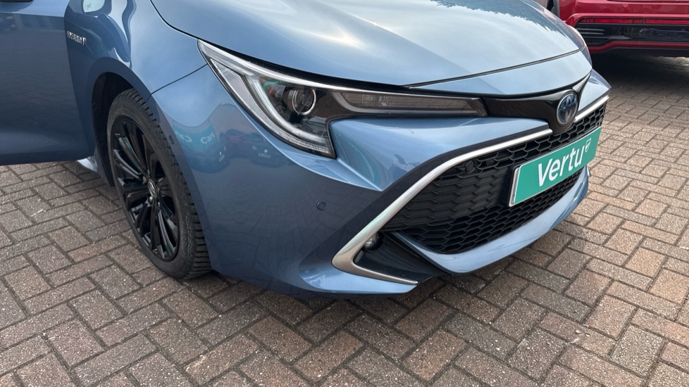 Toyota Corolla 2.0 VVT-i Hybrid Excel 5dr CVT Hybrid Estate - Image 40