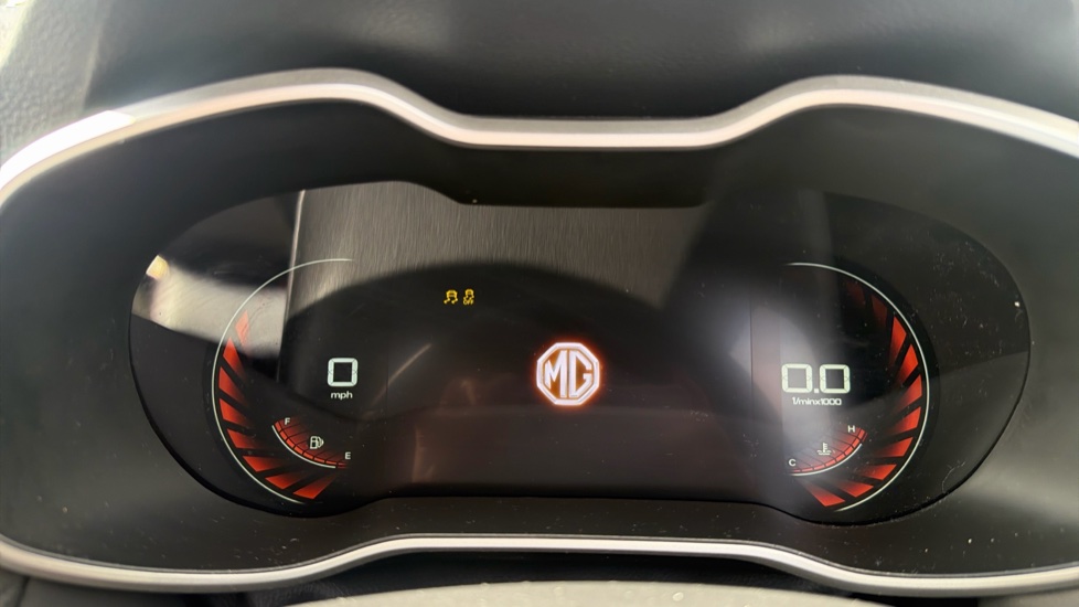 MG ZS 1.5 VTi-TECH Exclusive 5dr Petrol Hatchback - Image 18