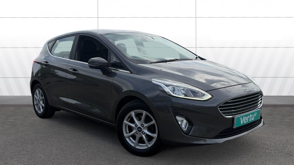 Ford Fiesta 1.1 Zetec 5dr Petrol Hatchback - Image 1