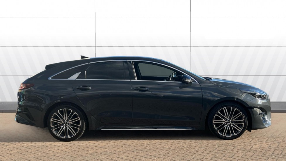 Kia Pro Ceed 1.5T GDi ISG 138 GT-Line S 5dr DCT Petrol Estate - Image 5