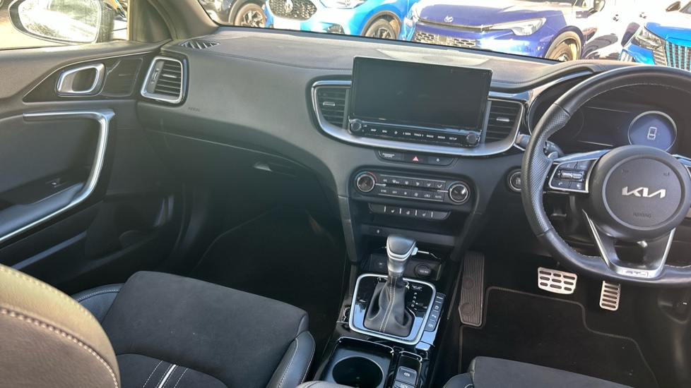 Kia Pro Ceed 1.5T GDi ISG 138 GT-Line S 5dr DCT Petrol Estate - Image 14