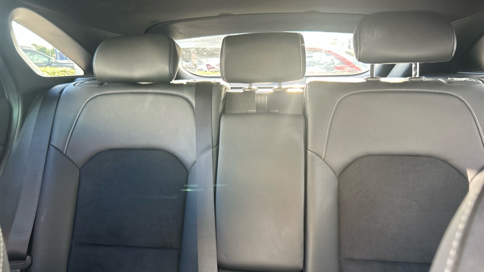 Kia Pro Ceed 1.5T GDi ISG 138 GT-Line S 5dr DCT Petrol Estate - Image 15