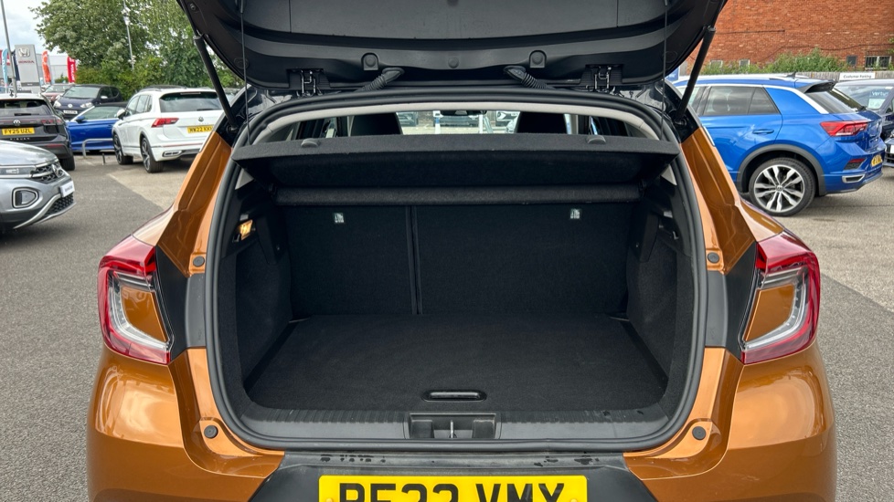 Renault Captur 1.0 TCE 90 SE Edition 5dr Petrol Hatchback - Image 4