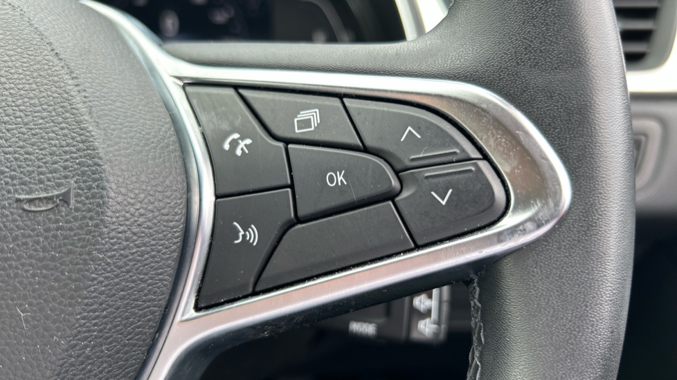 Renault Captur 1.0 TCE 90 SE Edition 5dr Petrol Hatchback - Image 30