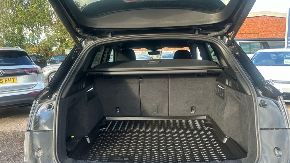 Audi Q5 SQ5 TDI Quattro 5dr Tiptronic Diesel Estate - Image 4