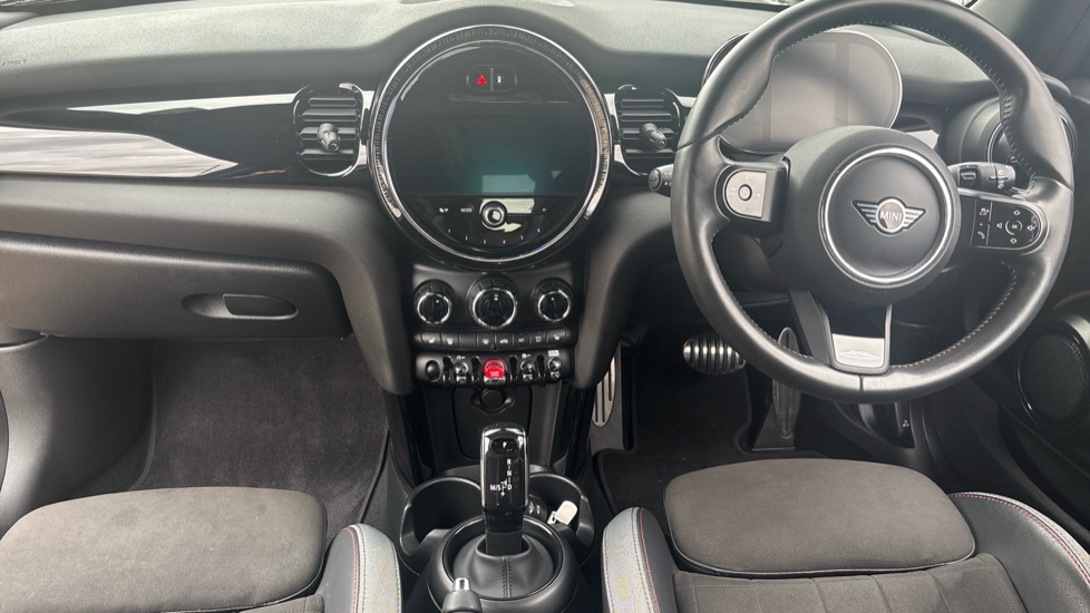 MINI Hatchback 1.5 Cooper Sport Premium 3dr Petrol Hatchback - Image 10