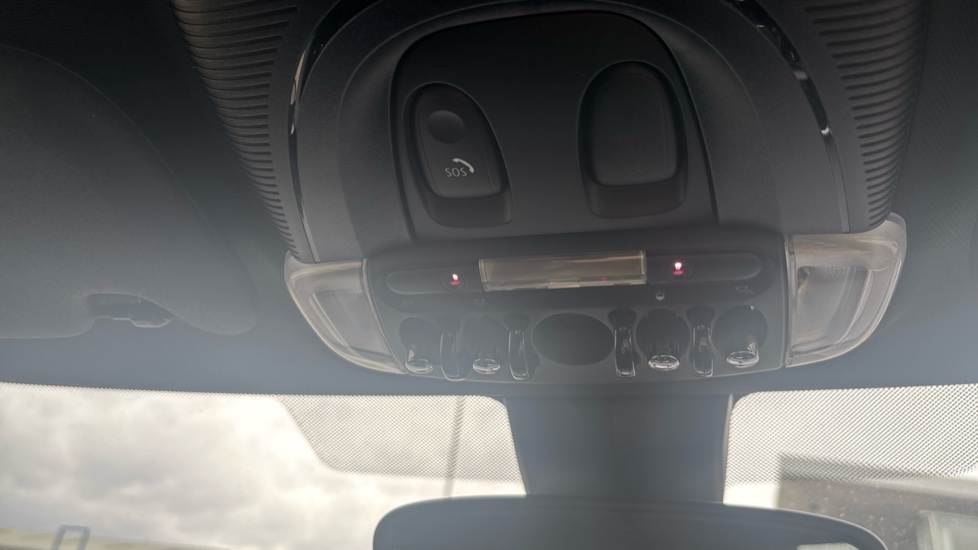 MINI Hatchback 1.5 Cooper Sport Premium 3dr Petrol Hatchback - Image 27