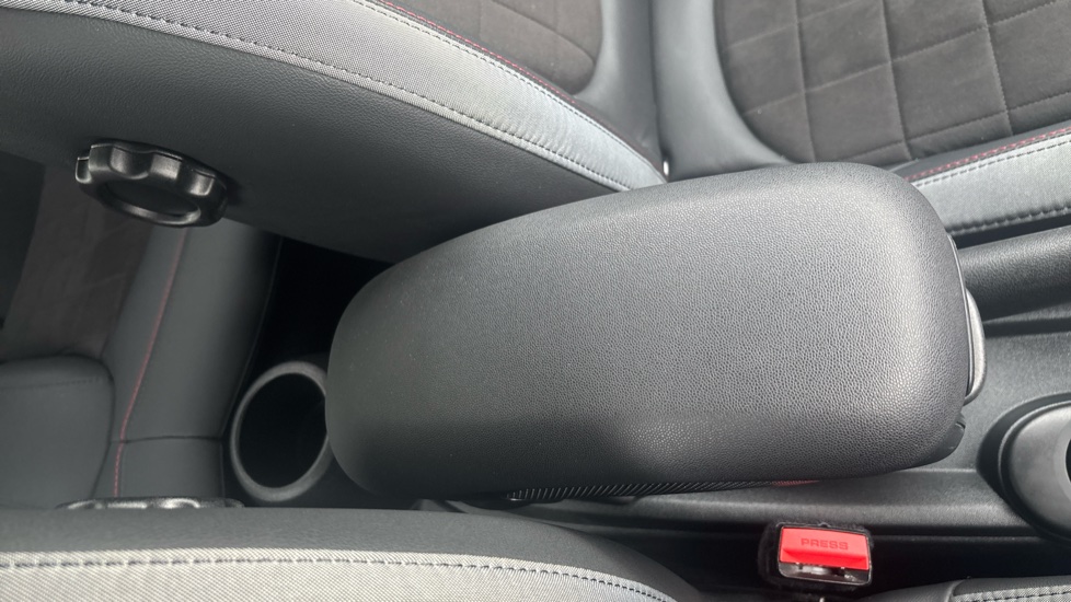 MINI Hatchback 1.5 Cooper Sport Premium 3dr Petrol Hatchback - Image 34