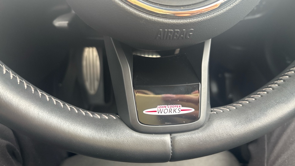 MINI Hatchback 1.5 Cooper Sport Premium 3dr Petrol Hatchback - Image 37
