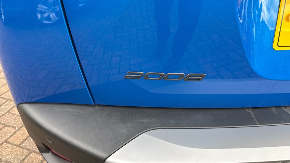 Peugeot 2008 1.2 PureTech 130 GT 5dr EAT8 Petrol Estate - Image 28